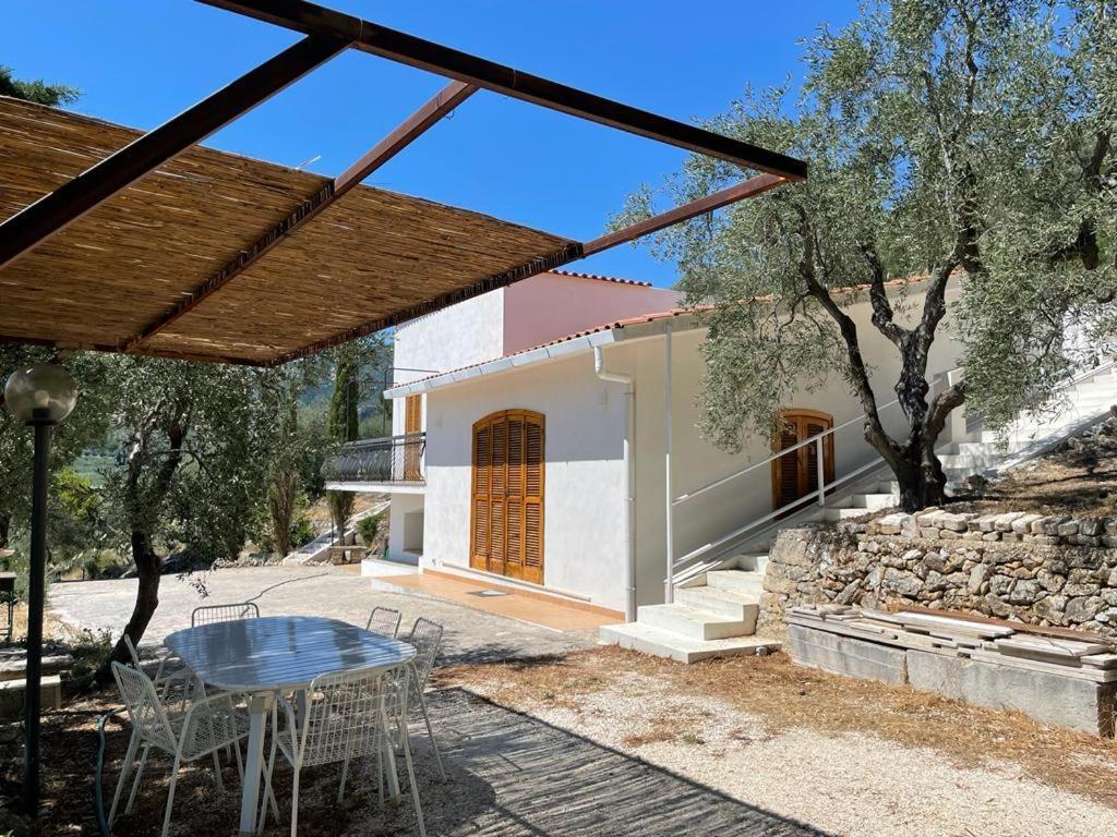 Colori Del Sud - Residence Mattinata Luaran gambar