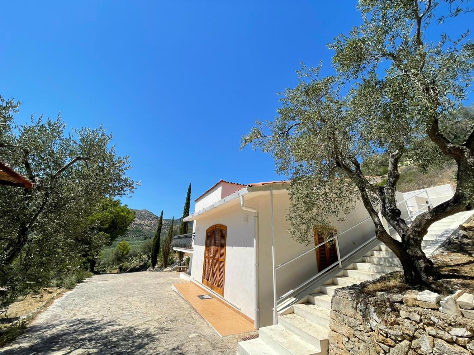 Colori Del Sud - Residence Mattinata Luaran gambar